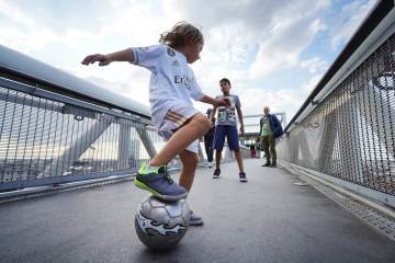 西蒙：不是为巴黎圣日耳曼高兴，佐料必须由我们来加｜九州体育官方网站（配图示意）